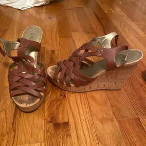 Guess wedges. Size 10.